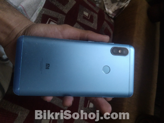Xiaomi Redmi Note 5 Pro